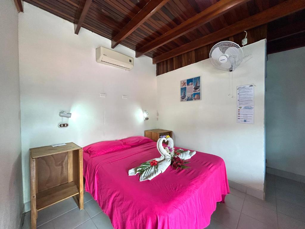 Hostel Samara - Family Room Private Bathroom A/C