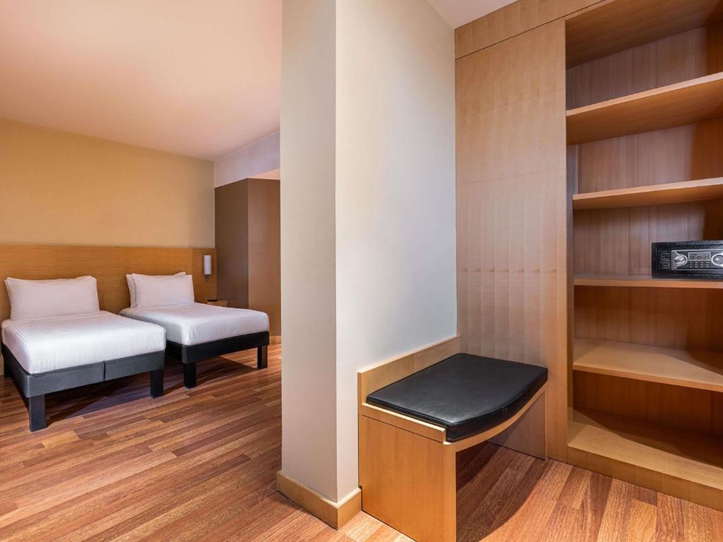 ALMSAKN ALOLA HOTEL COMPANY 