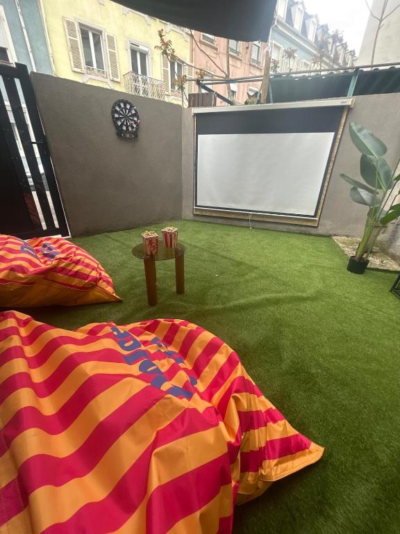 La Jungle Secrète Spa et cinéma en plein air – photo 14