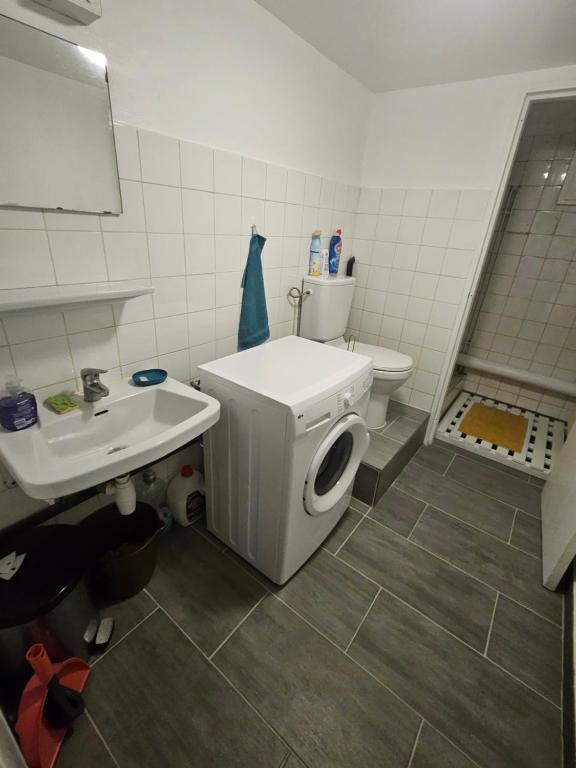 Studio Colmar breakfast shared bathroom – photo 17