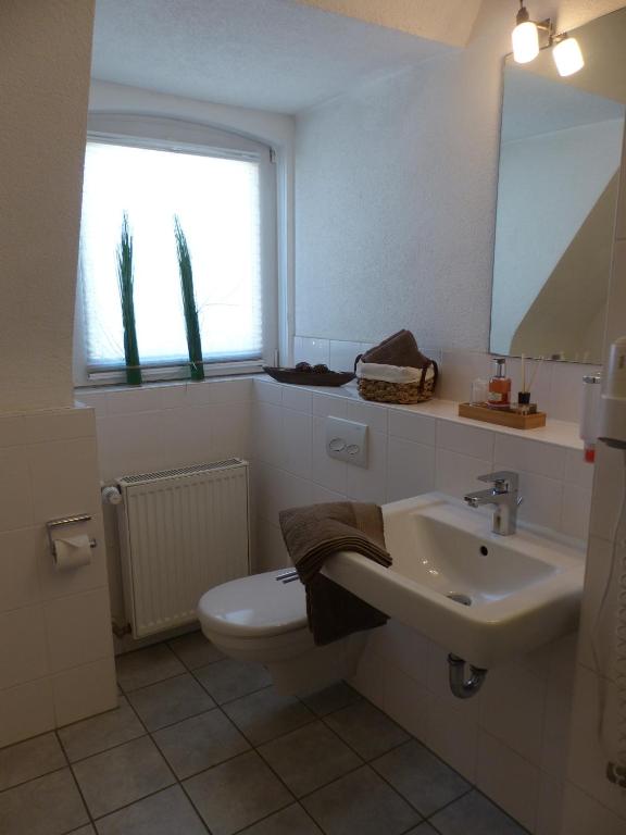 Koupelna v ubytování Hotel am Ludwigsplatz
