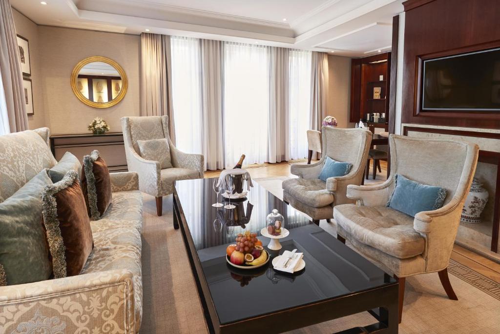 Hotel Adlon Kempinski Berlin photo