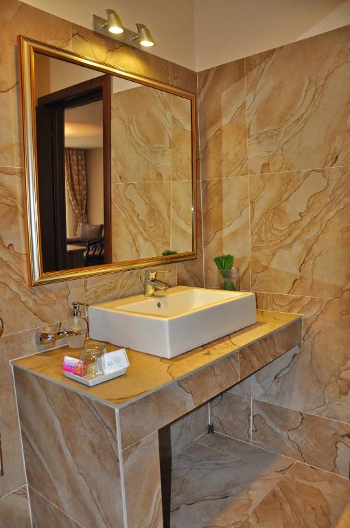 Hotel Rainer - Resim 18