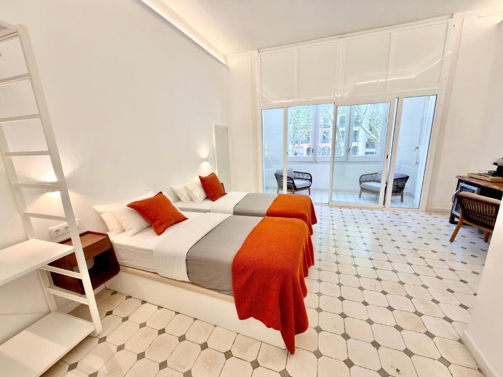 DON FABRiZZiO - Large Double Room