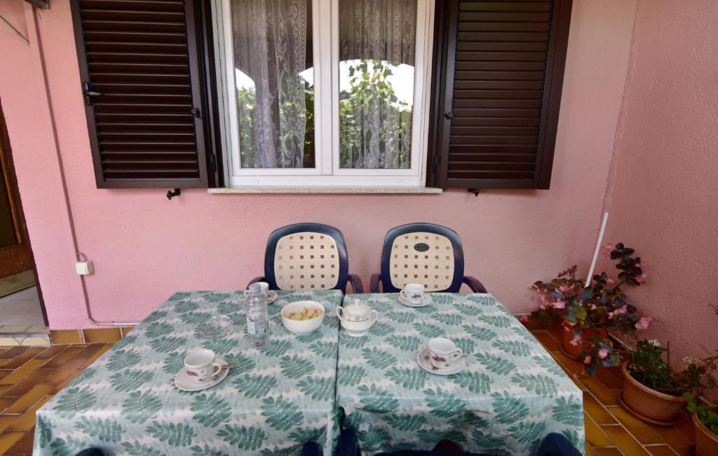 Practical family stay with outdoor area