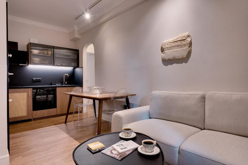 Athens Marbles - Deluxe Apartment