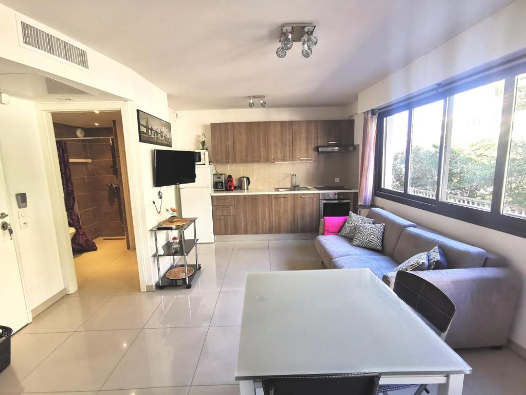 Studio Miami - Neuf - Centre ville - Plages - Gare - Tout à pied - Tout équipé