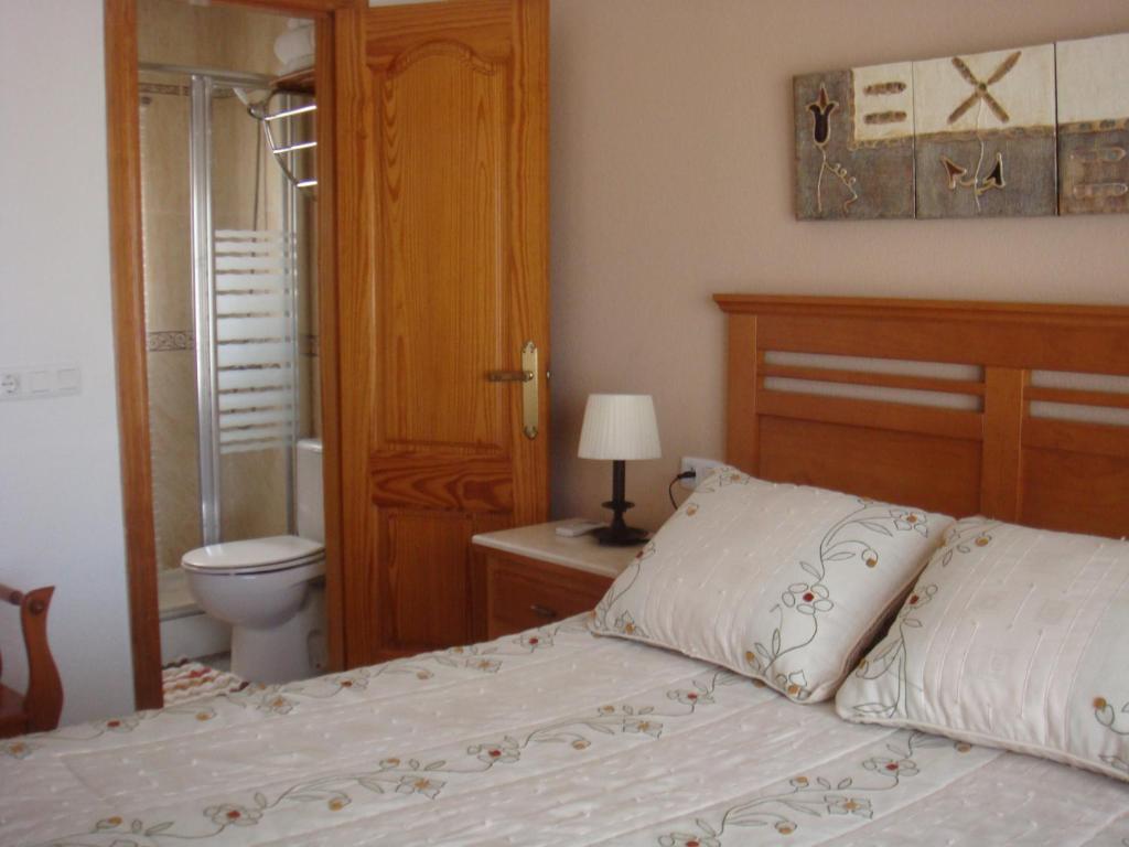 Pensión Mari Carmen - Habitación Doble O Twin Con Baño Privado