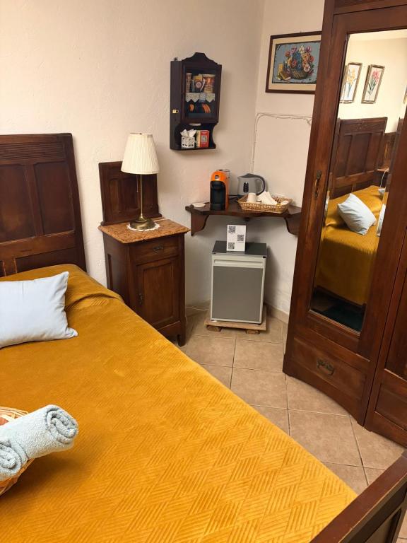 Camera Glicine con bagno privato