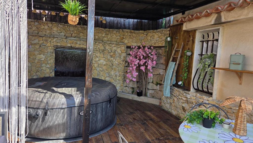 Studio avec jardin privé & jacuzzi