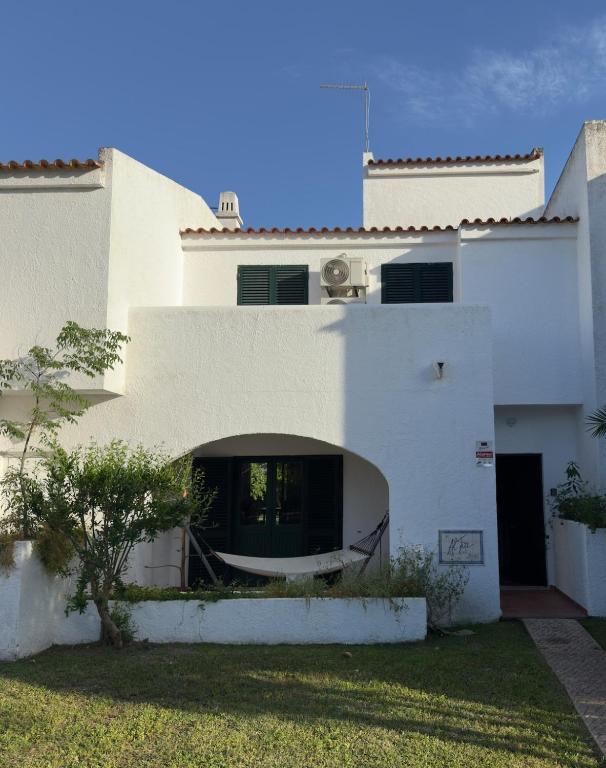 Stylish Vilamoura Retreat - Where time slows down