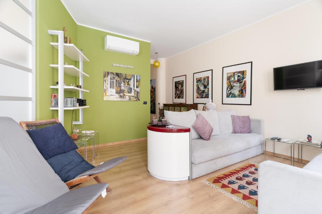 GuestHost - Comfy Terrace Flat NoLo & Pasteur MM1