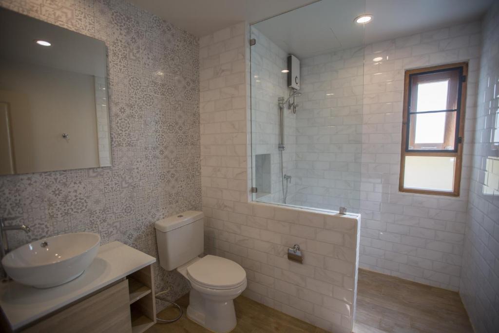 Vera Nidhra - Self check-in after 6pm - 14