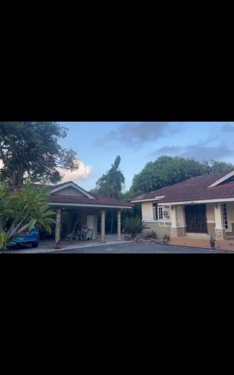 a picture of a house at Tokma homestay in Kuala Terengganu