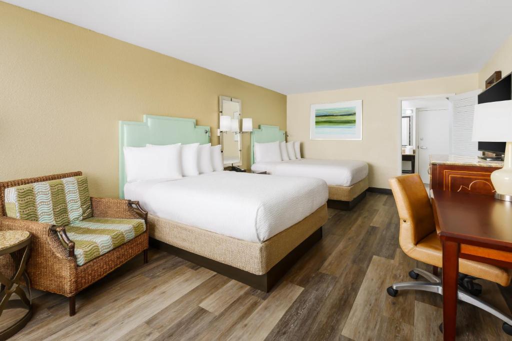 Coco Key Hotel & Water Park Resort - 