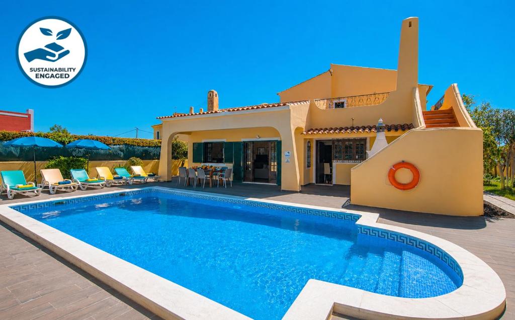 Villa Royal Sandals - com BBQ e piscina aquecível em Albufeira