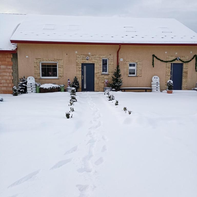 Izerski Gościniec Mirsk - Casa De Cinco Dormitorios