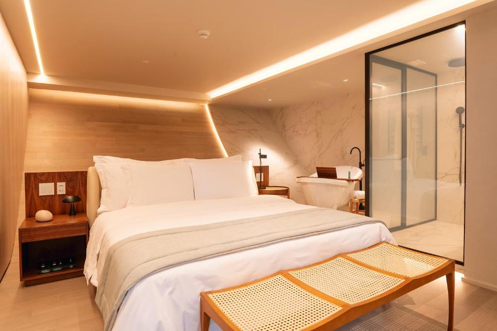 Hotel Unique photo