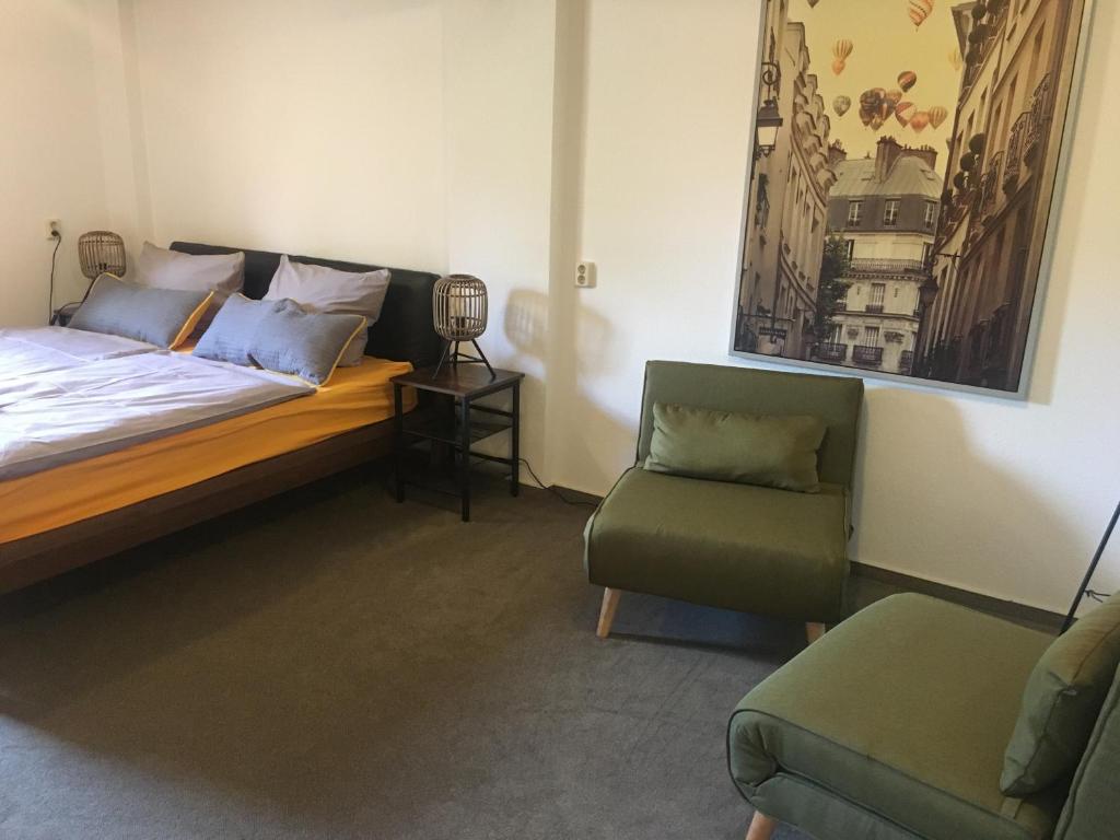 Kastanienhof Erfurt - wie bei Freunden, nur unterwegs - King Room