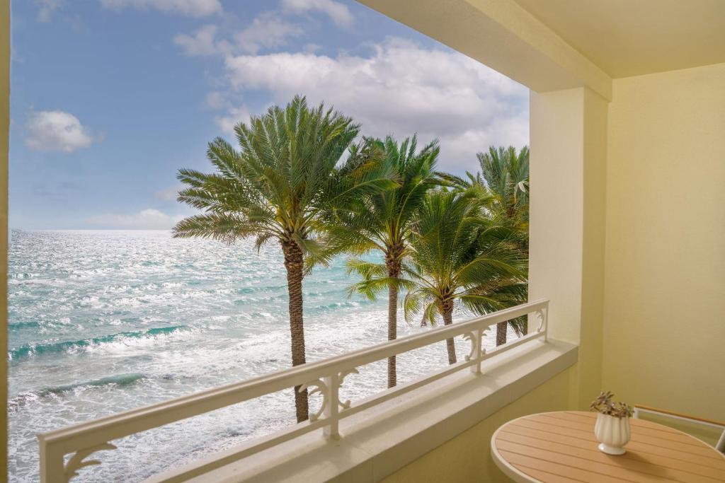 Eau Palm Beach Resort & Spa - 