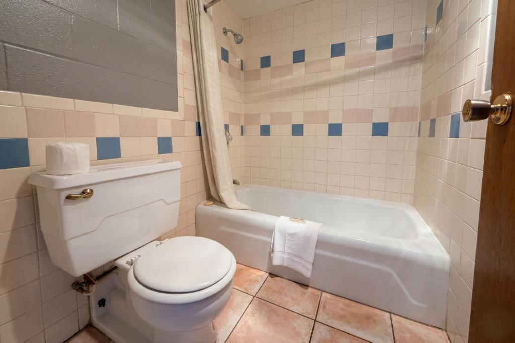 Sands Inn Rock Springs Near I-80 - 2 Camas Tamaño Queen, No Fumadores