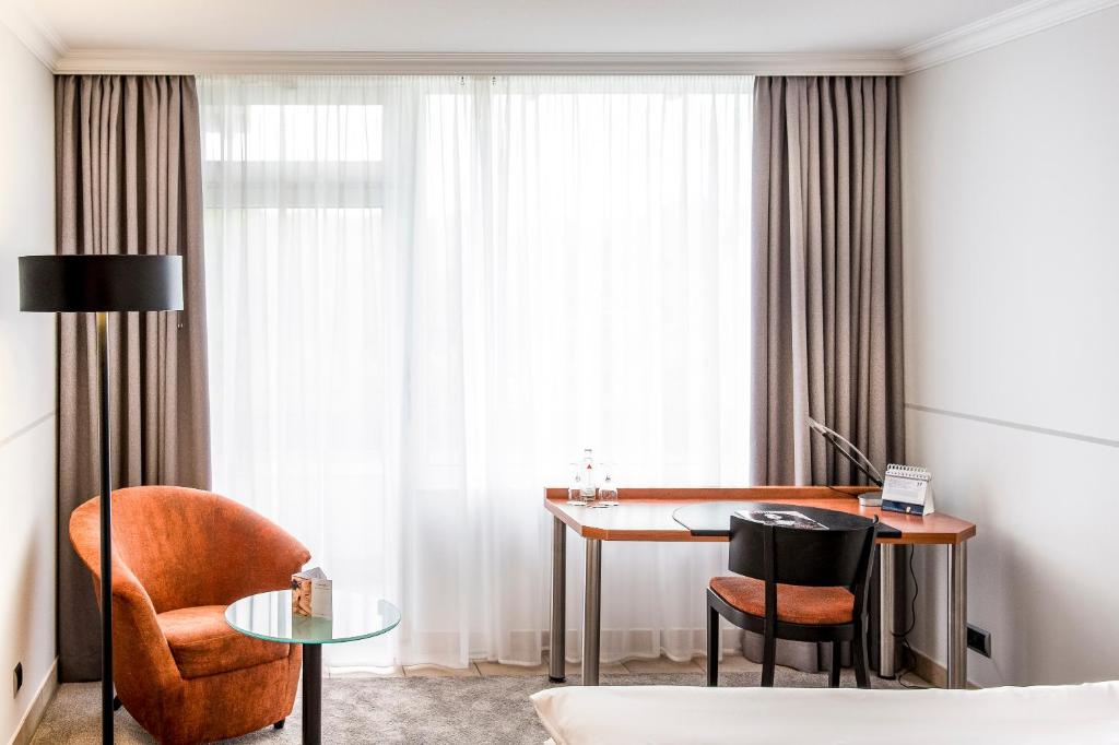 Posezení v ubytování Hotel VierJahreszeiten am Seilersee