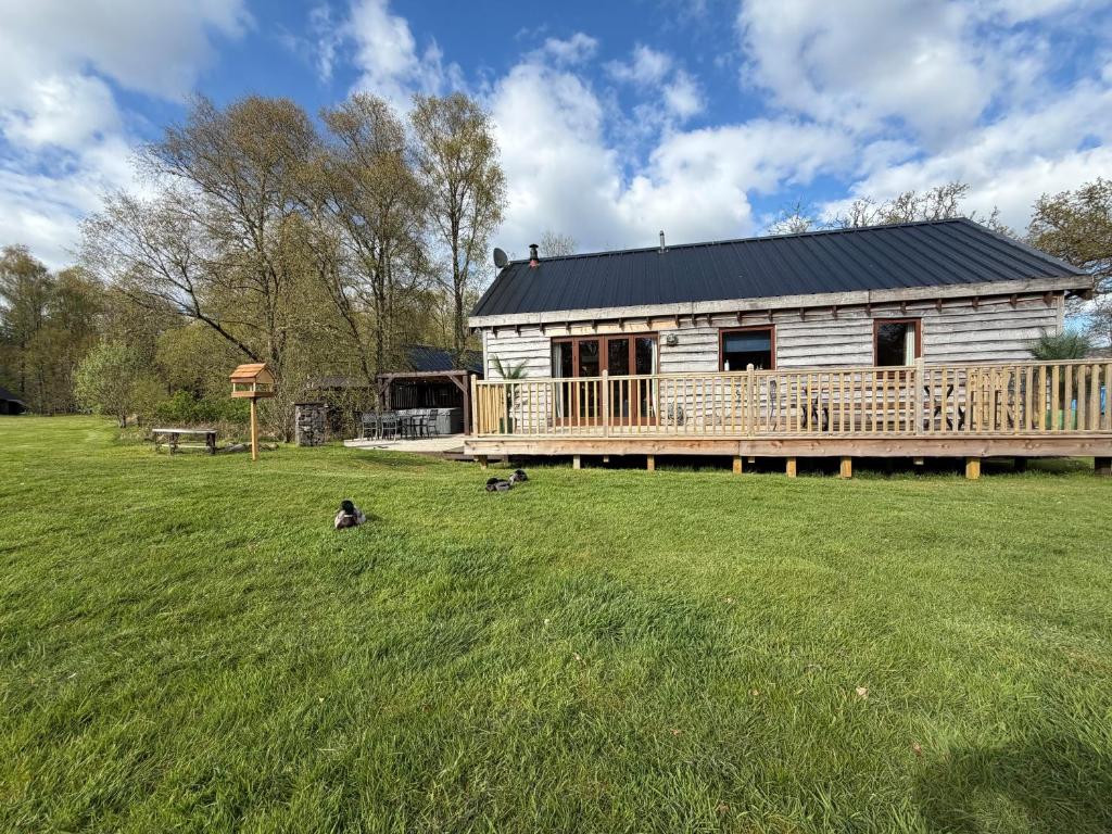 Loch Aweside Forest Cabins - 