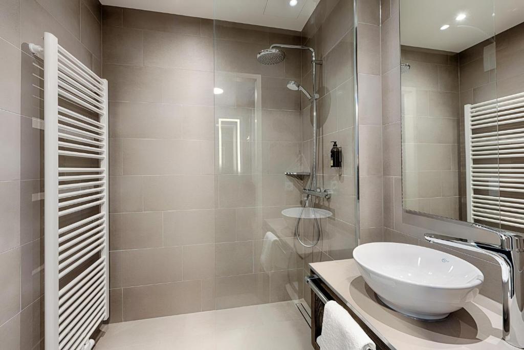 Premier Inn Wolfsburg City Centre - Standard Double Room