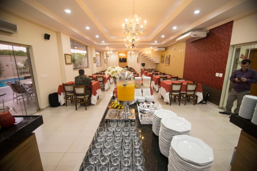  Lotus Hotel
