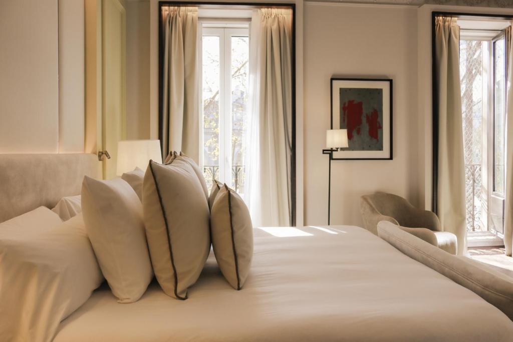 Hospes Puerta de Alcalá, a Member of Design Hotels - 