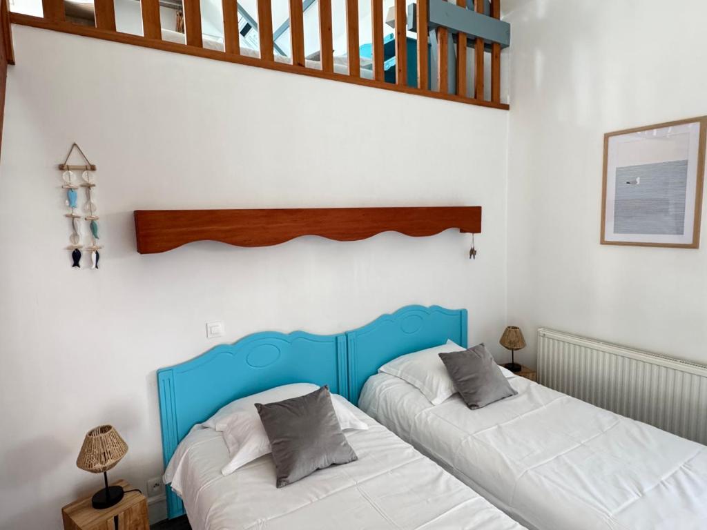 Logis Hôtel La Demeure du Perron - Suite Duplex