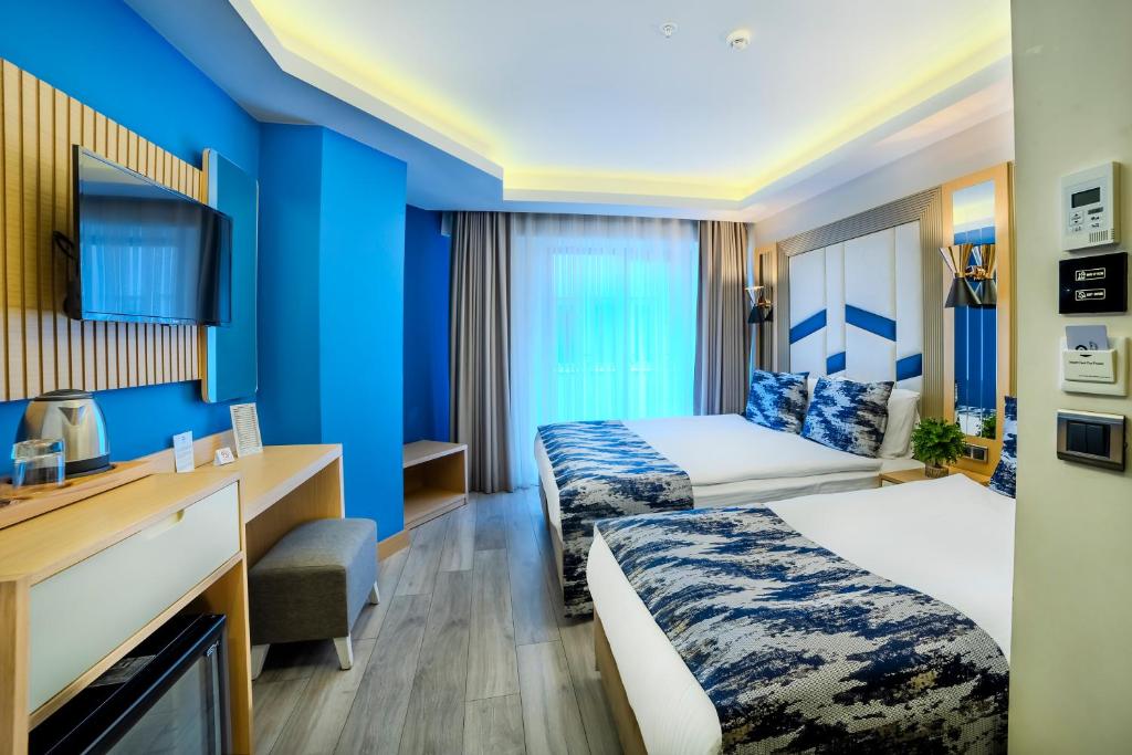Downtown Sirkeci Hotel - Standard Triple Room