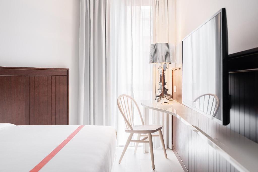 Ruby Molly Hotel Dublin by IHG photo