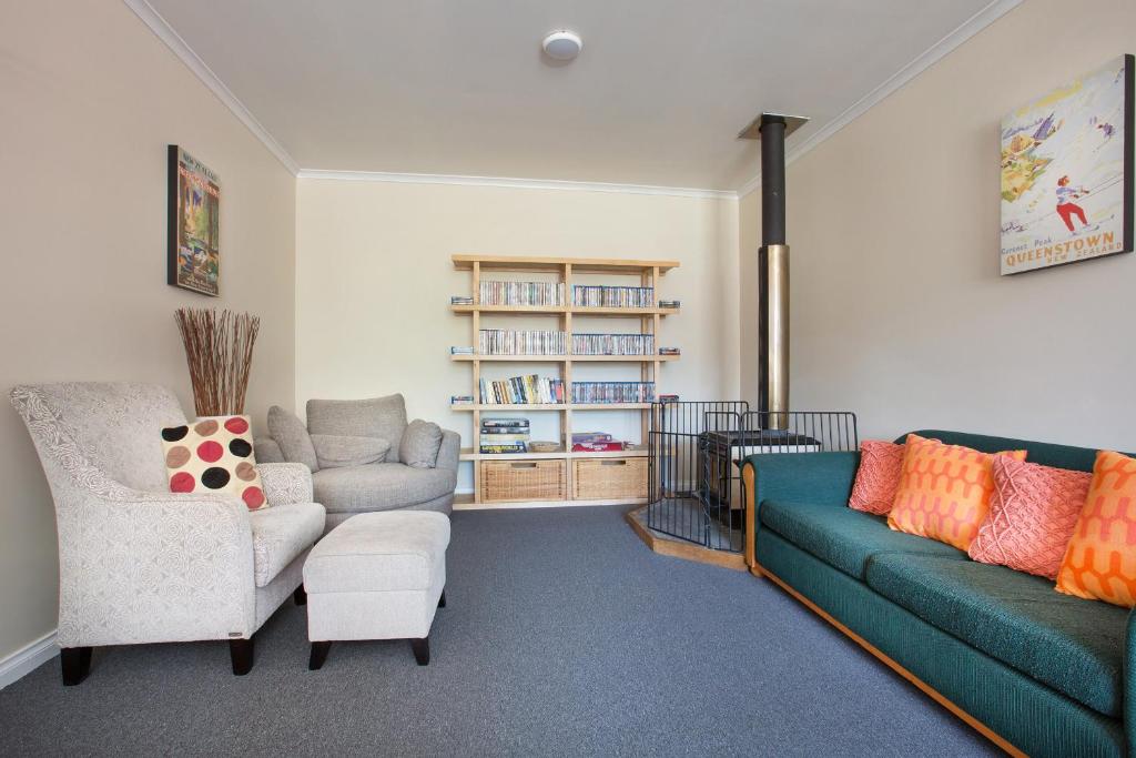 LKNZ Lodge & Cafe - Resim 41