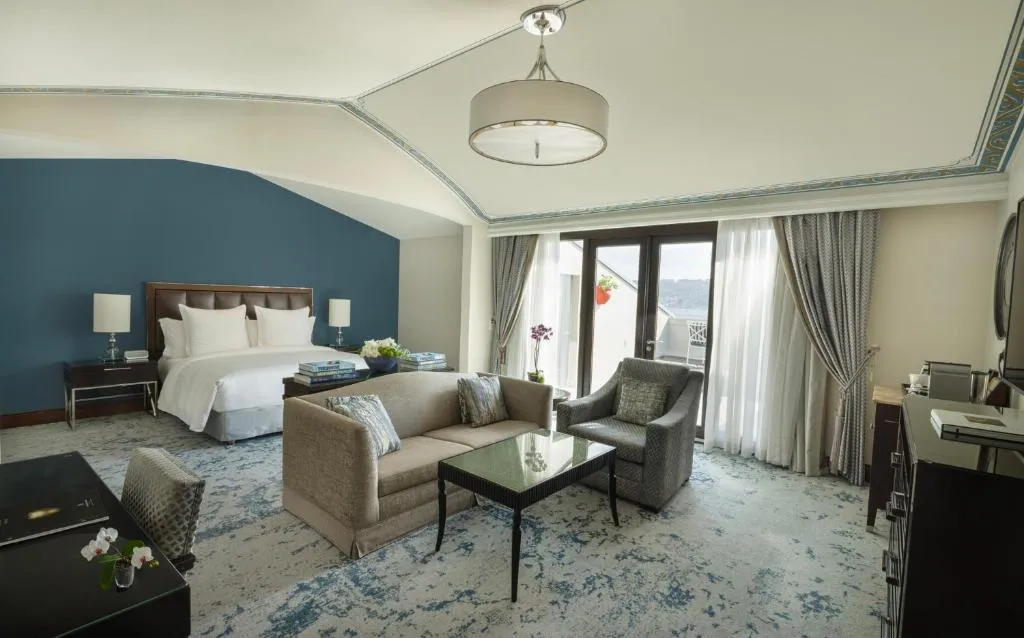 Palace Roof Suite