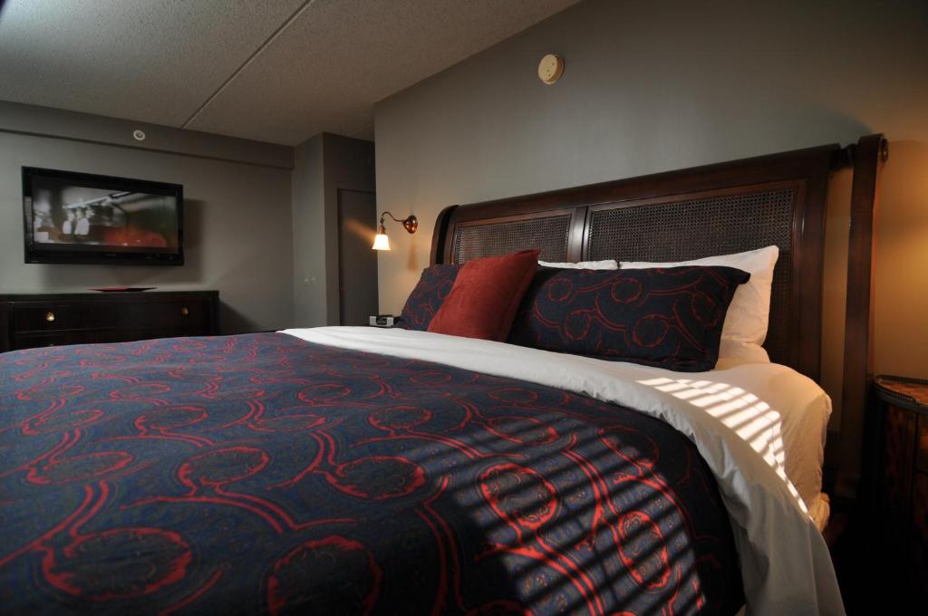 Woodcliff Hotel and Spa - 
