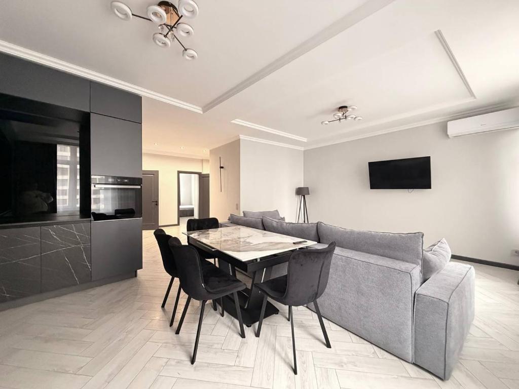 Kamanina Luxury Apartment фото 4