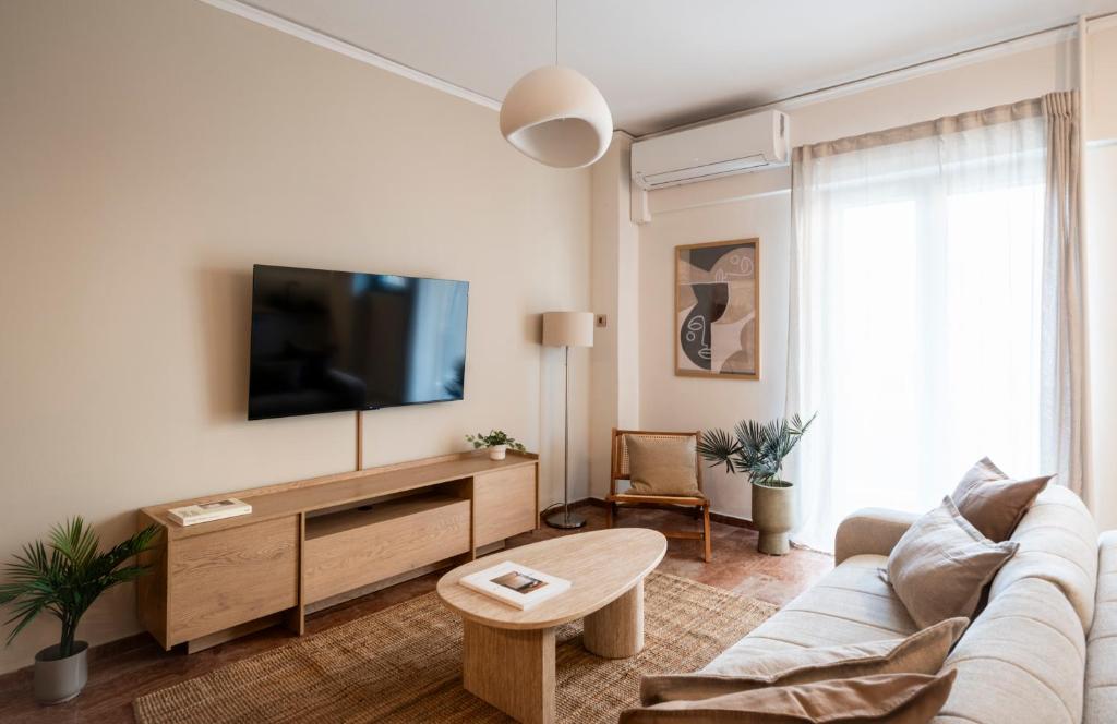 Sunny Modern Apt Side Acropolis View Ped Str