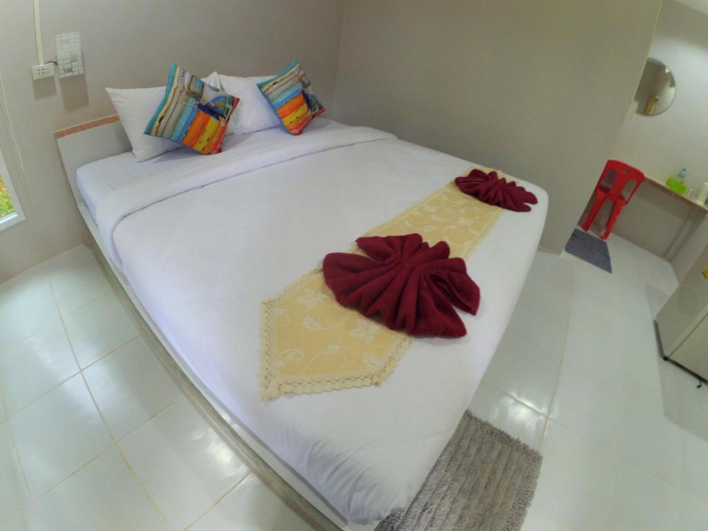 Mada Lanta Mai Keaw - 12