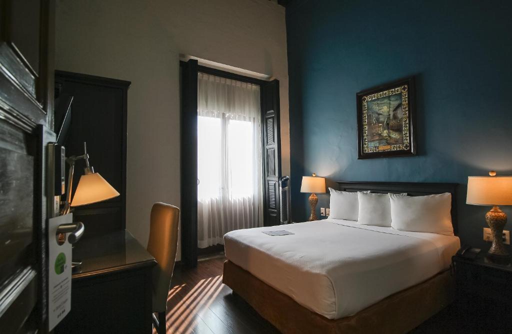 Hotel Casino Morelia - Queen Room With Balcony