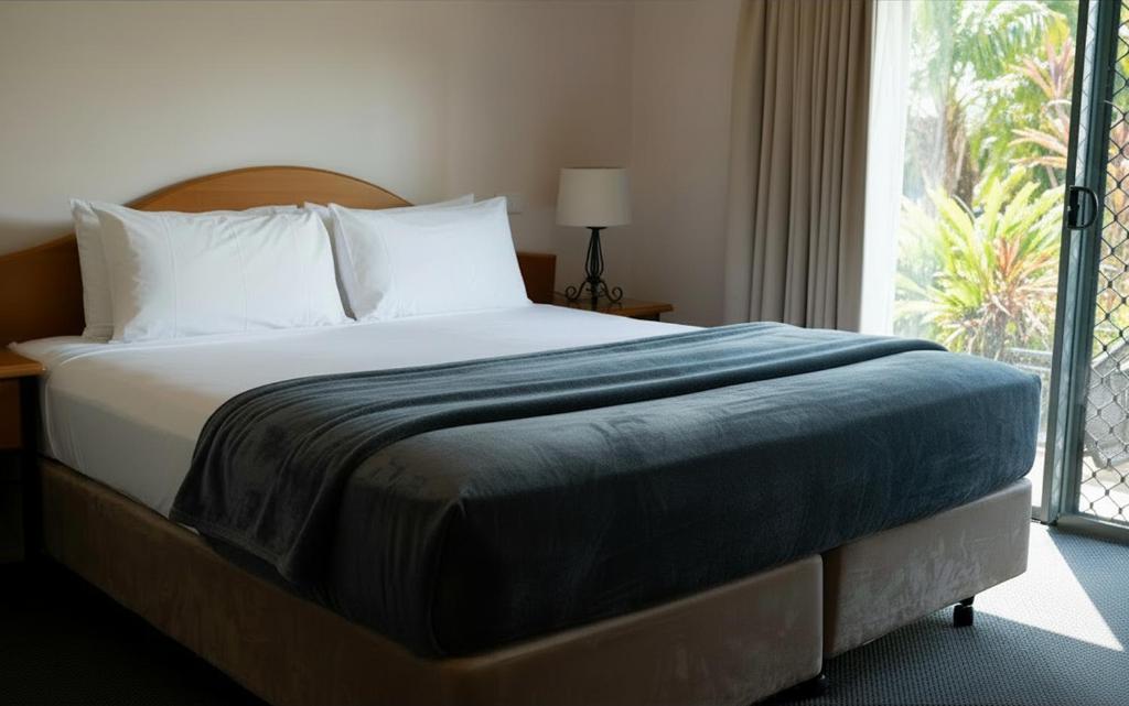 Heritage Cairns Hotel photo