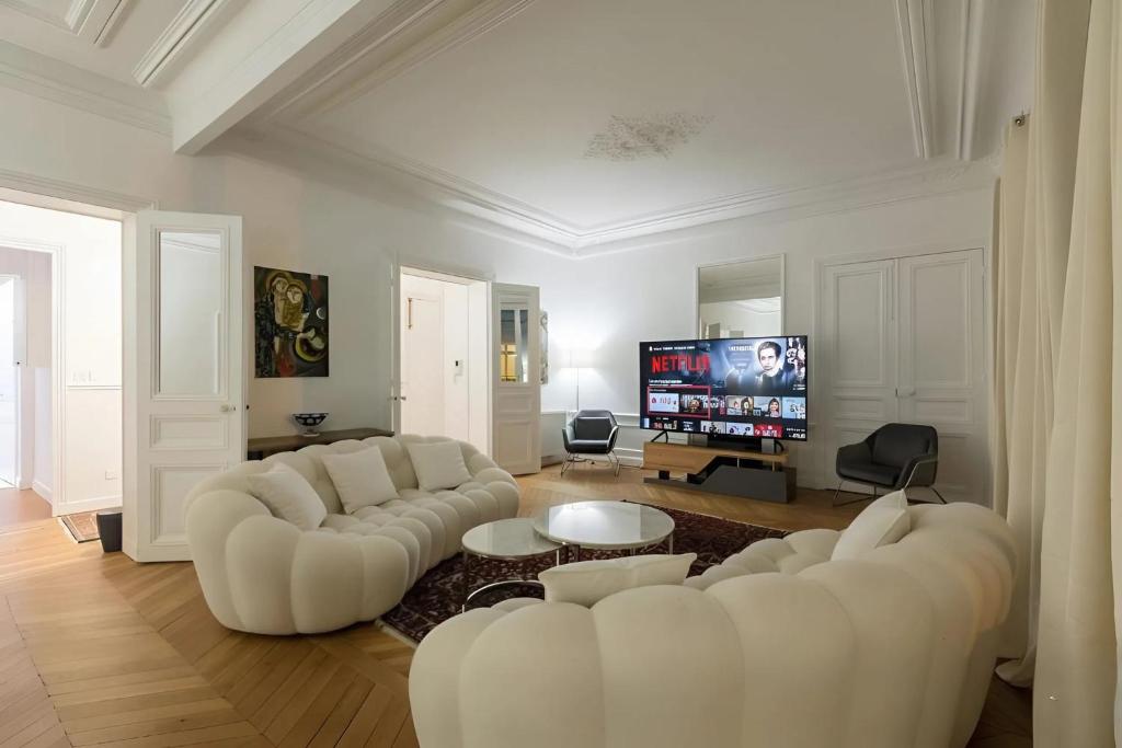 Elegant Apartment - Eiffel Tower