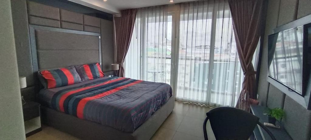Central Pattaya Apartments - Deluxe Studio