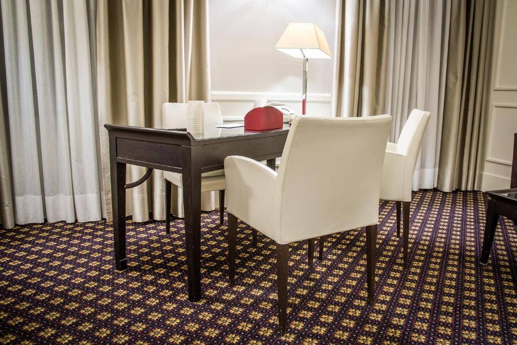 Posezení v ubytování Grand Hotel Sitea