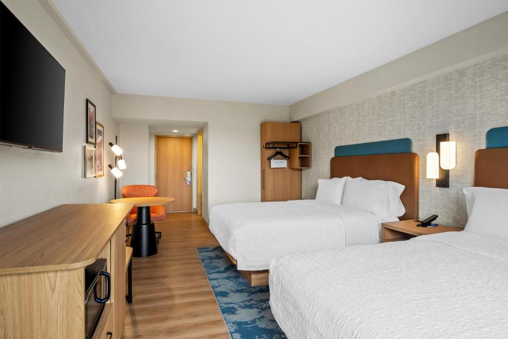 Hampton Inn By Hilton Addison Dallas - Habitación Queen Con Dos Camas Queen