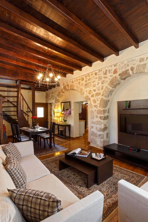 Filoxenia Boutique House Old Town