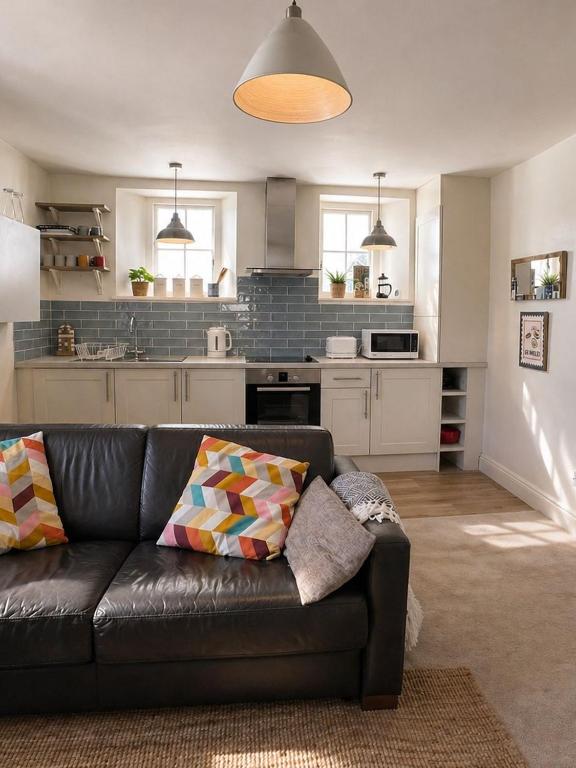 Trinity Mews - One-Bedroom Apartment (22)