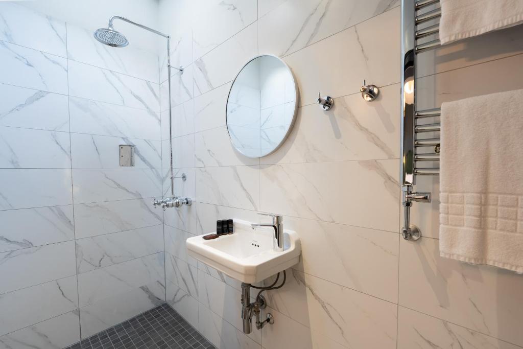 Lock and Key Boutique Hotel - Duke Street - 