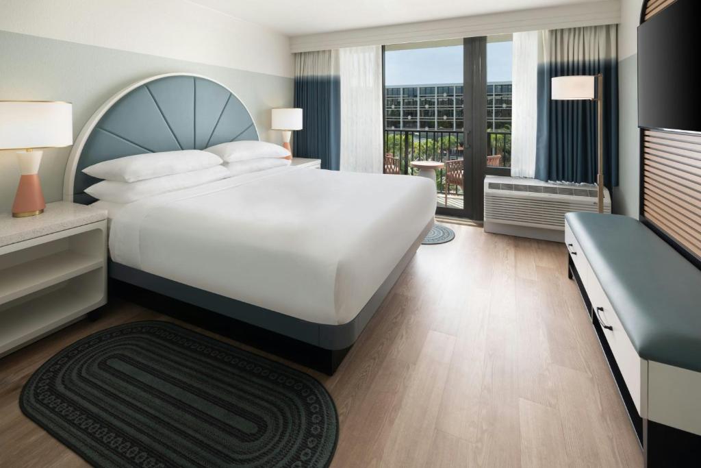 Sheraton Orlando Lake Buena Vista Resort - 