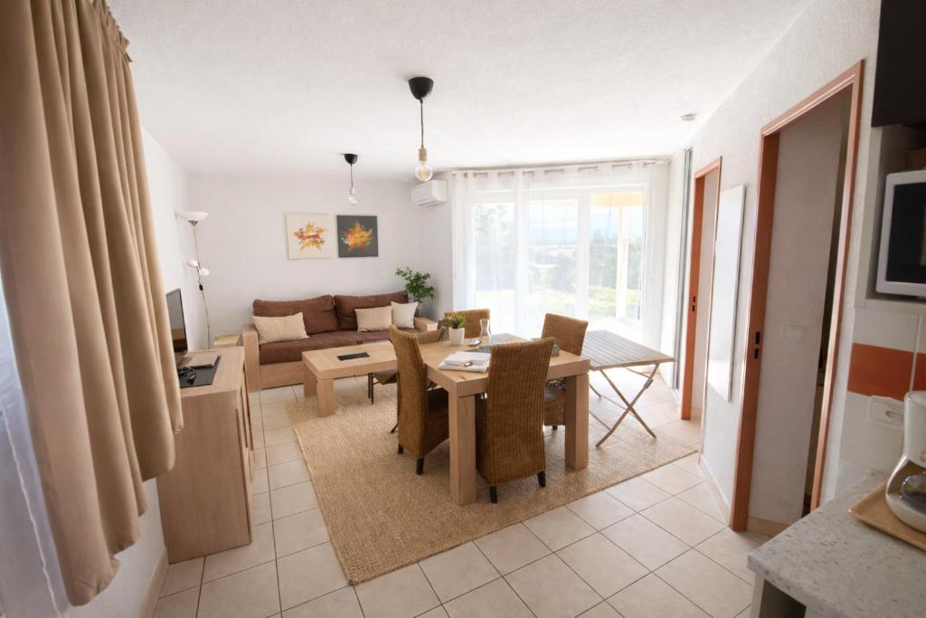 Le Manon Résidence - One-Bedroom Villa